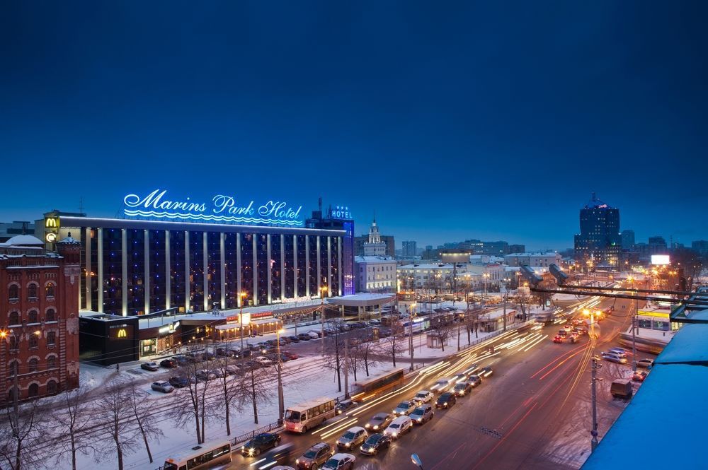 Maksim Hotel Ekaterinburg Exterior photo